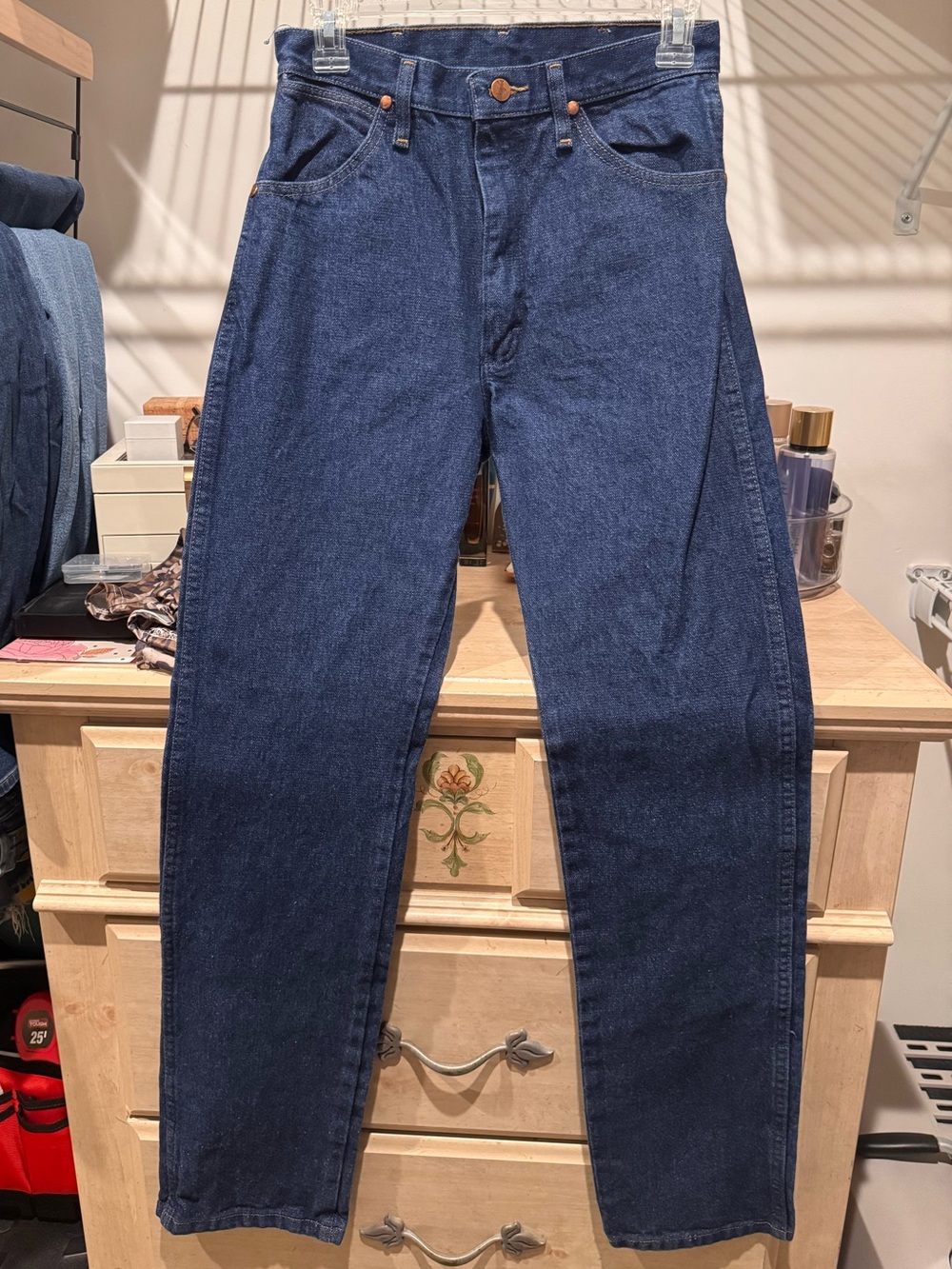 Wrangler Men's Slim Straight Jeans in Indigo Blue
